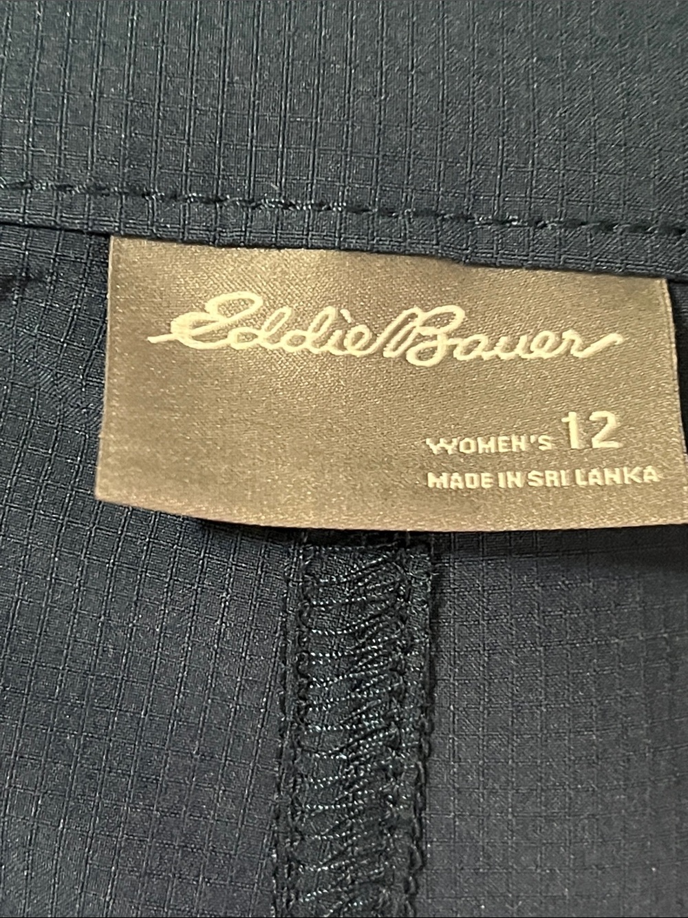 Eddie Bauer Ripstop Crop pants. Women’s size 12 NWT Navy Blue - Picture 5 of 10